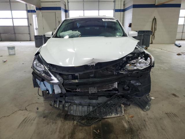 Nissan Sentra S Image 8