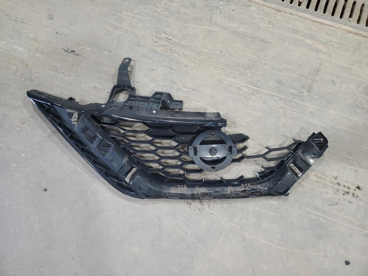 Nissan Sentra S Image 9