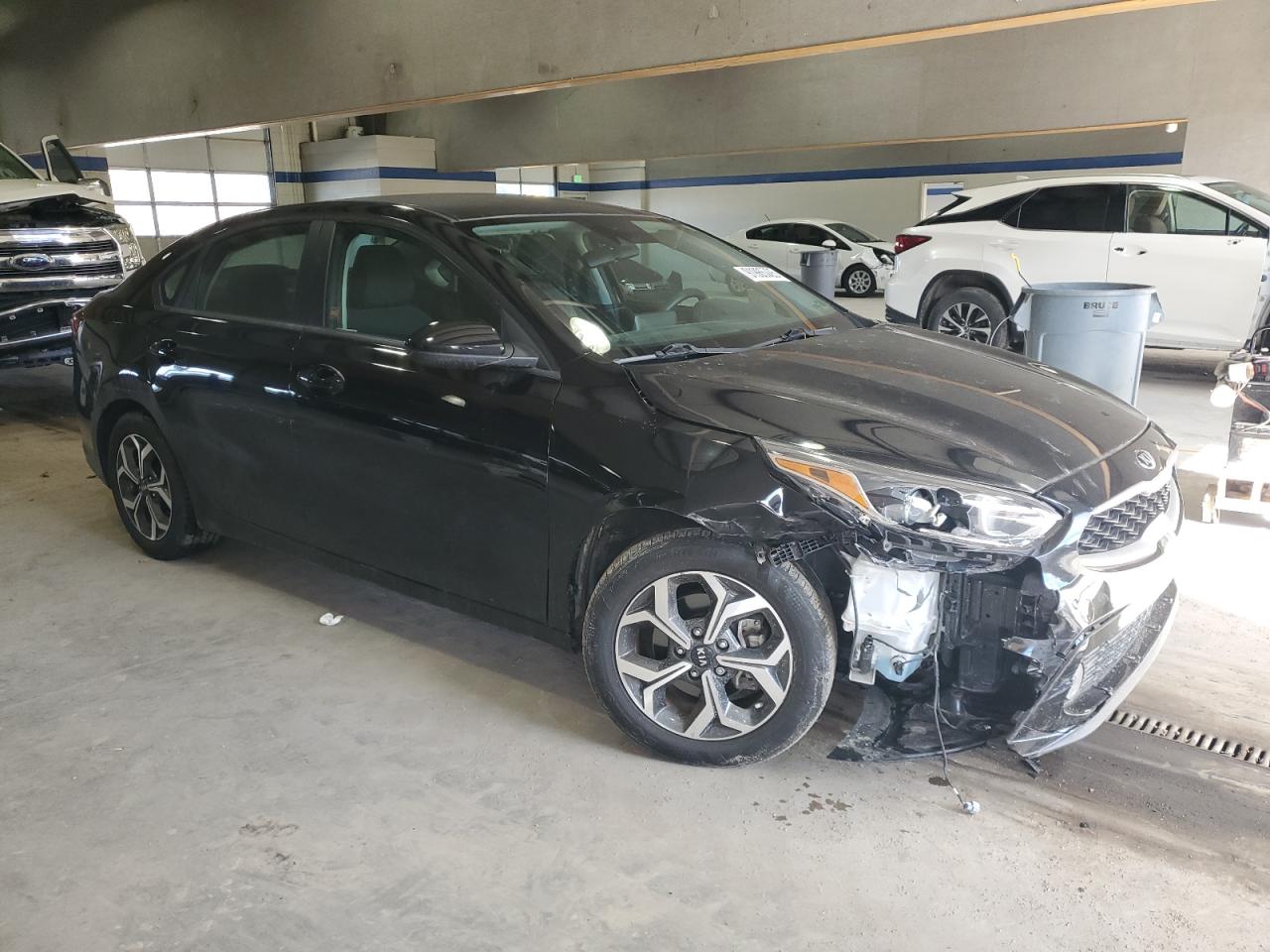 Kia Forte Fe Image 4