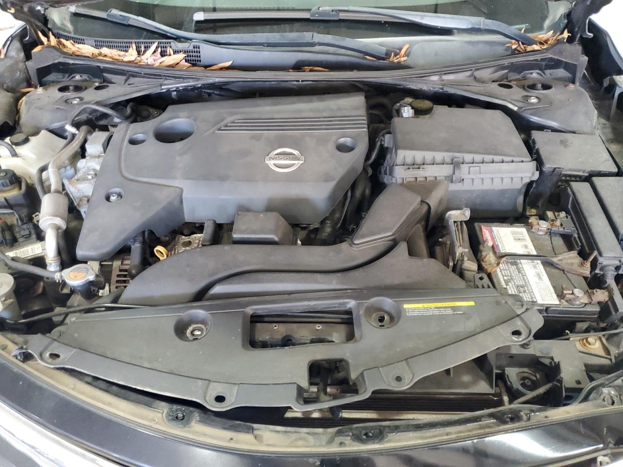 Nissan Altima 2.5 Image 3