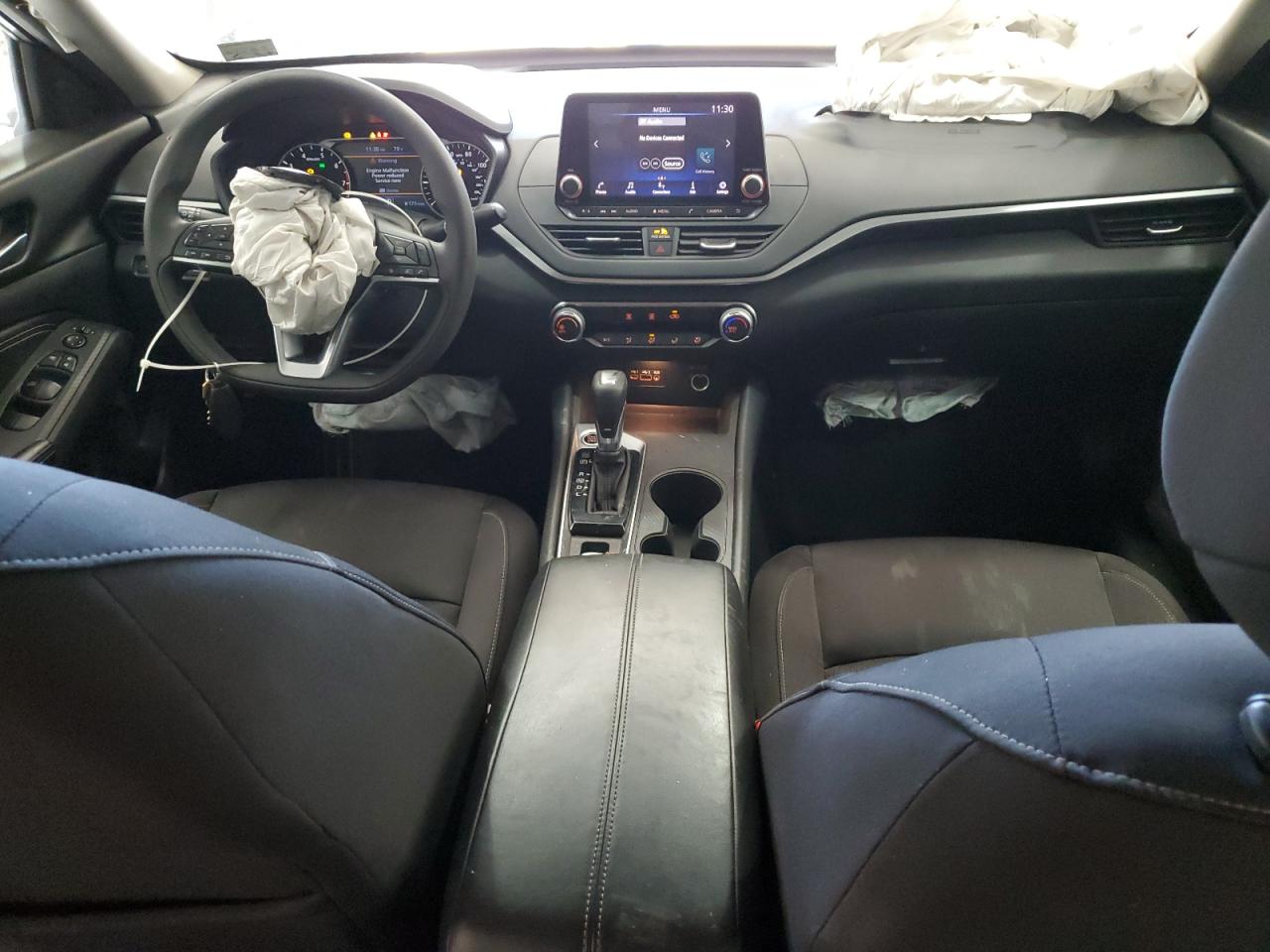 Nissan Altima S Image 5