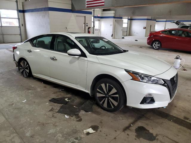 Nissan Altima Sl Image 2