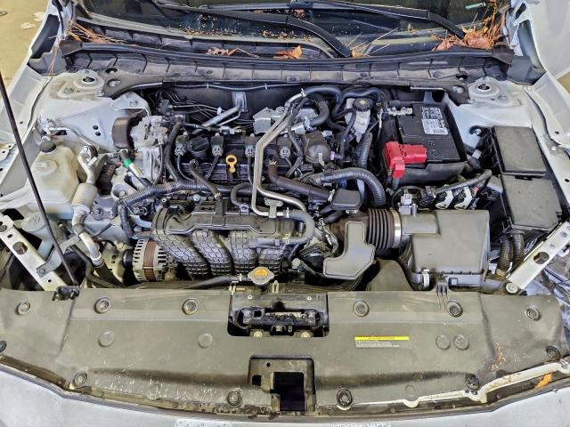 Nissan Altima S Image 10