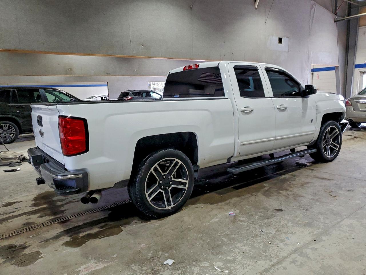 Chevrolet Silverado K1500 Lt Image 9