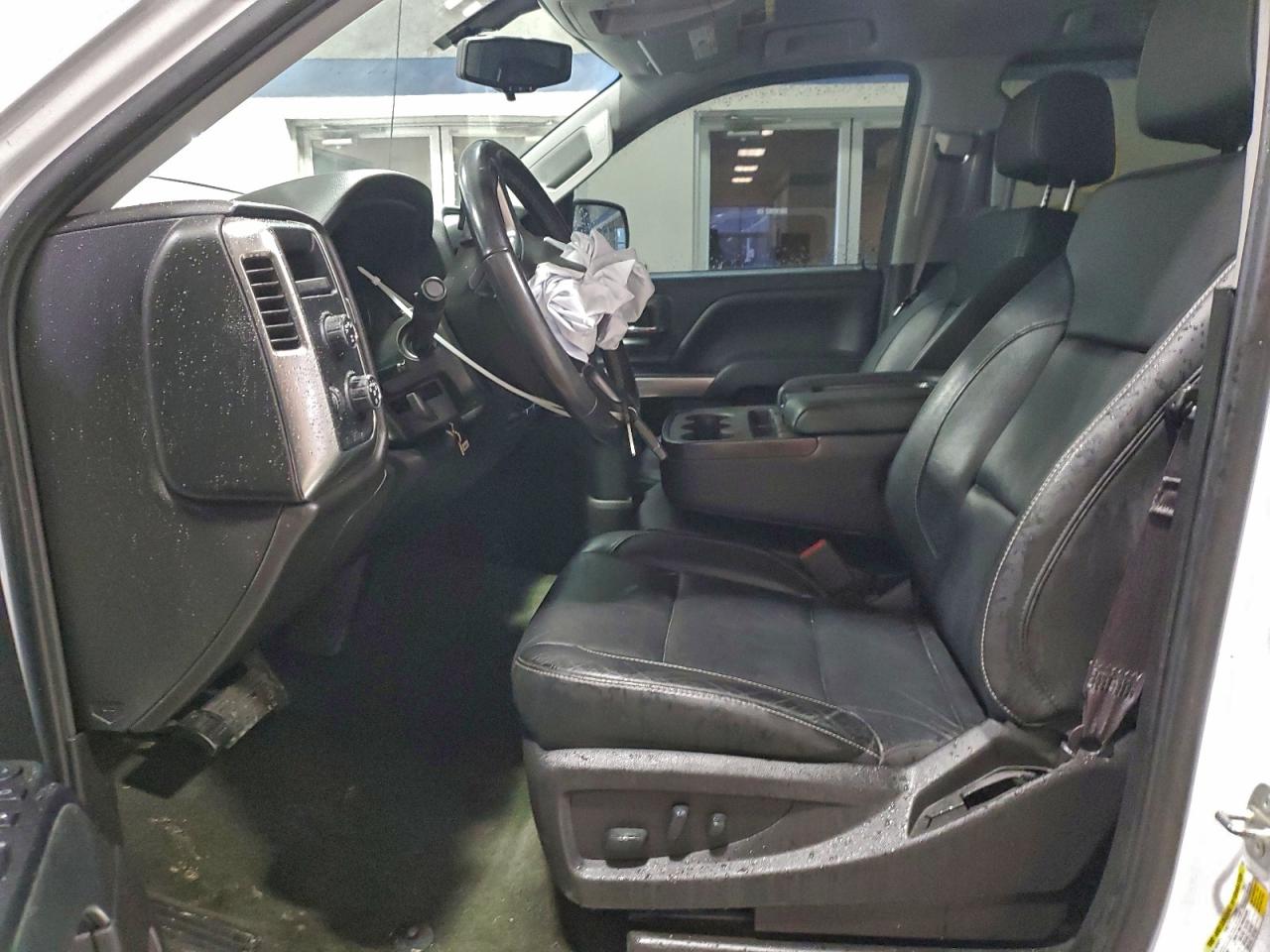 Chevrolet Silverado K1500 Lt Image 10