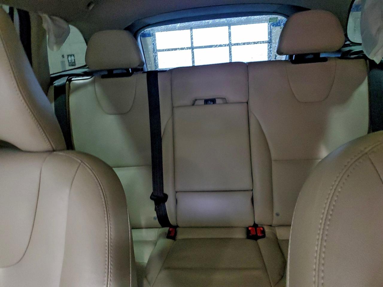 Volvo XC60 T5 Premier Image 2