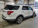 Ford Explorer Limited Image 3