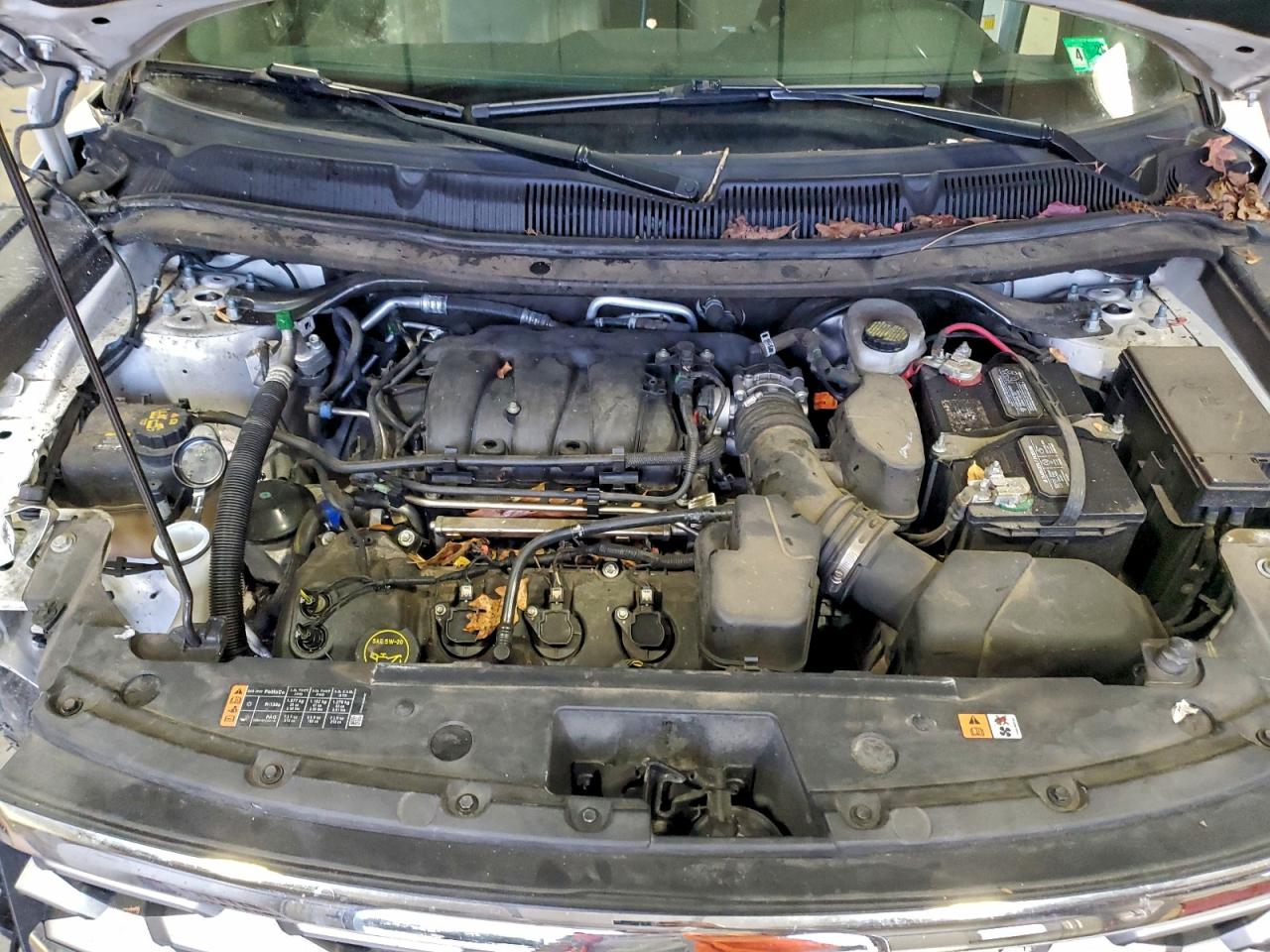 Ford Explorer Limited Image 10