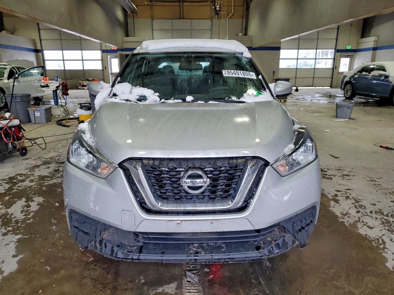 Nissan Kicks S Image 5