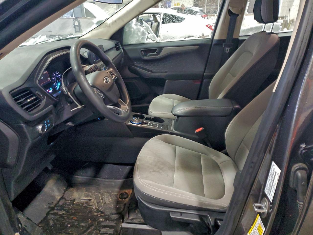 Ford Escape S Image 10