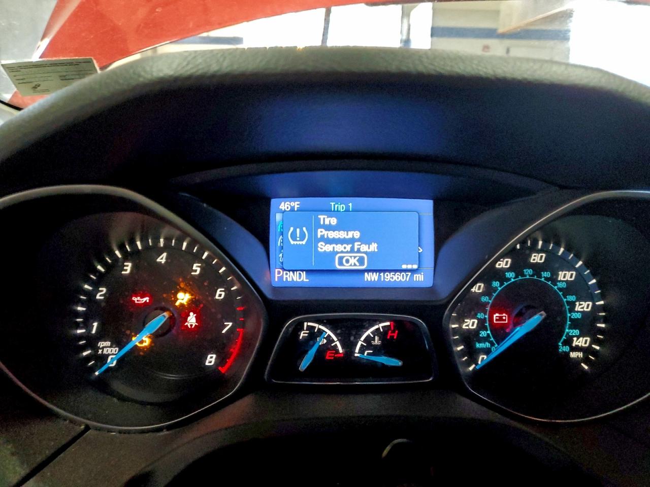 Ford Focus Se Image 11