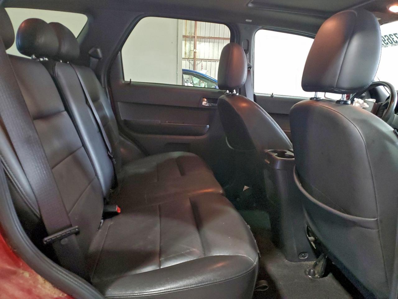 Ford Escape Limited Image 6