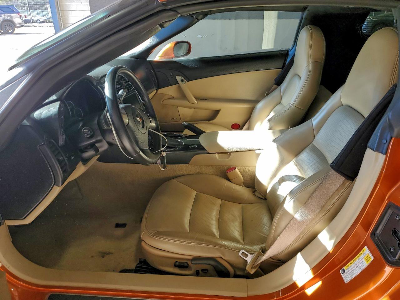 Chevrolet Corvette Image 5