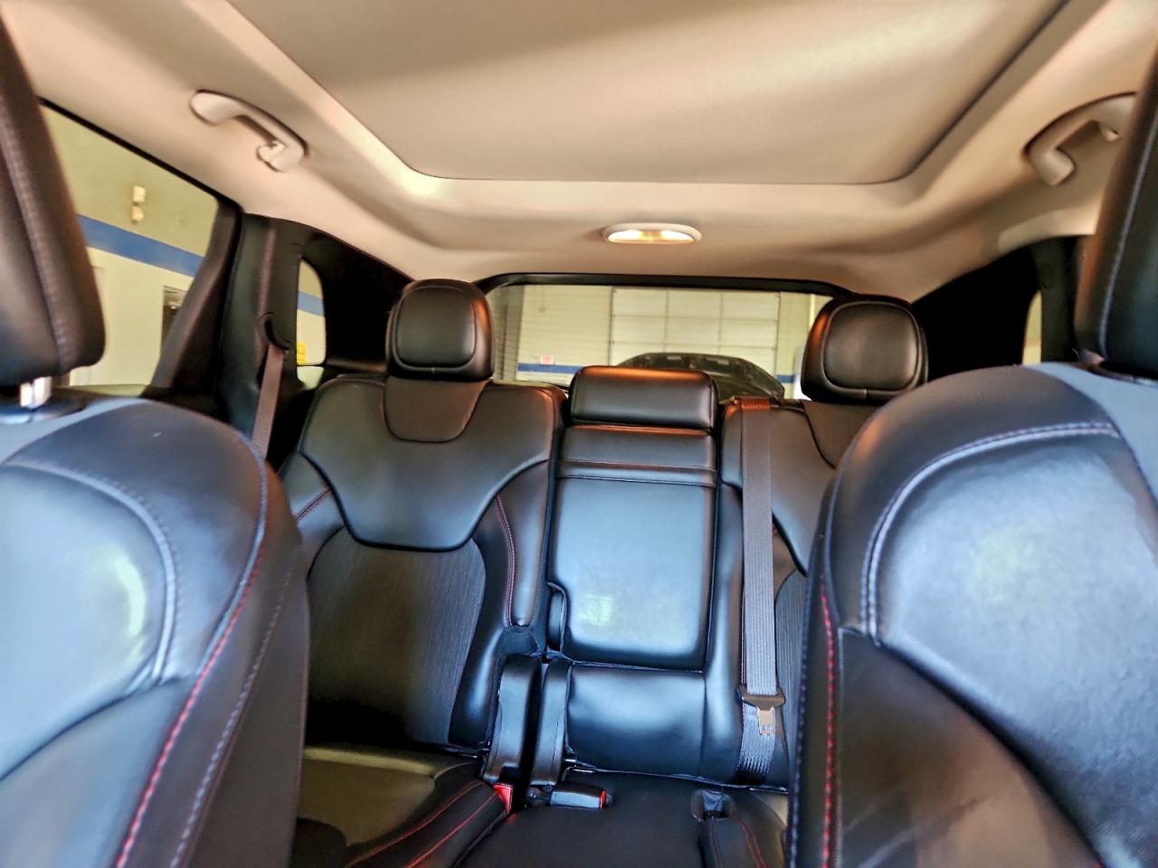 Jeep Cherokee Trailhawk Image 2