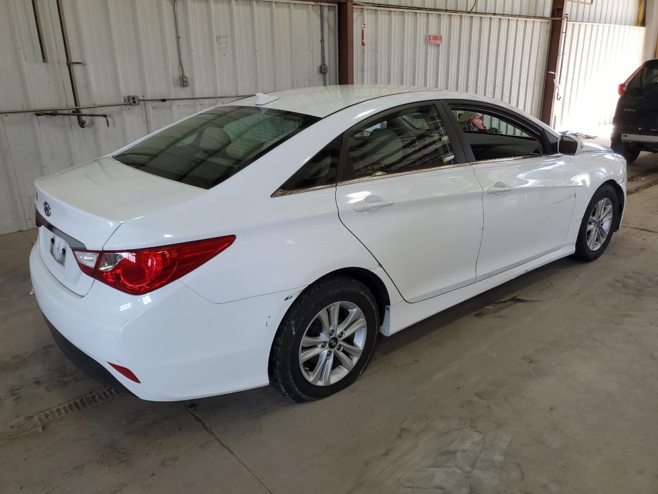 Hyundai SONATA Gls Image 5