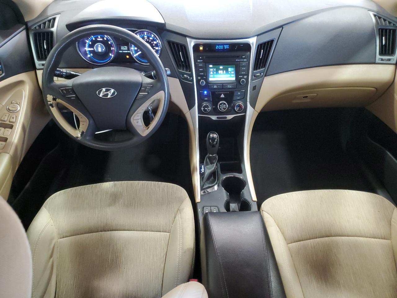 Hyundai SONATA Gls Image 9