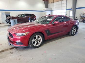  Salvage Ford Mustang