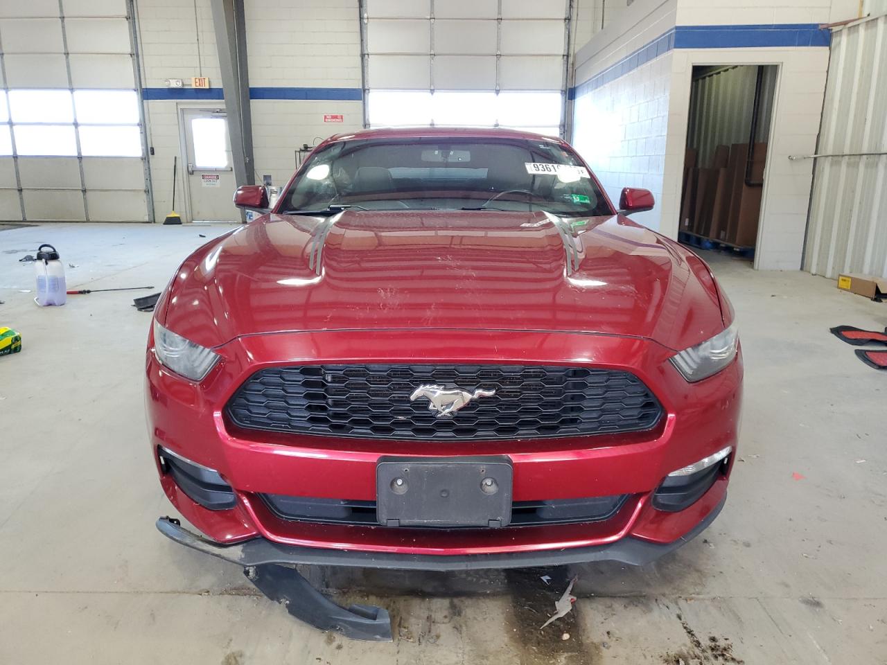 Ford Mustang Image 5