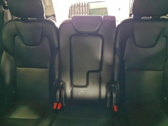 Volvo XC90 T5 Image 2