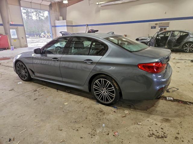 BMW 5 Series Xi Image 3