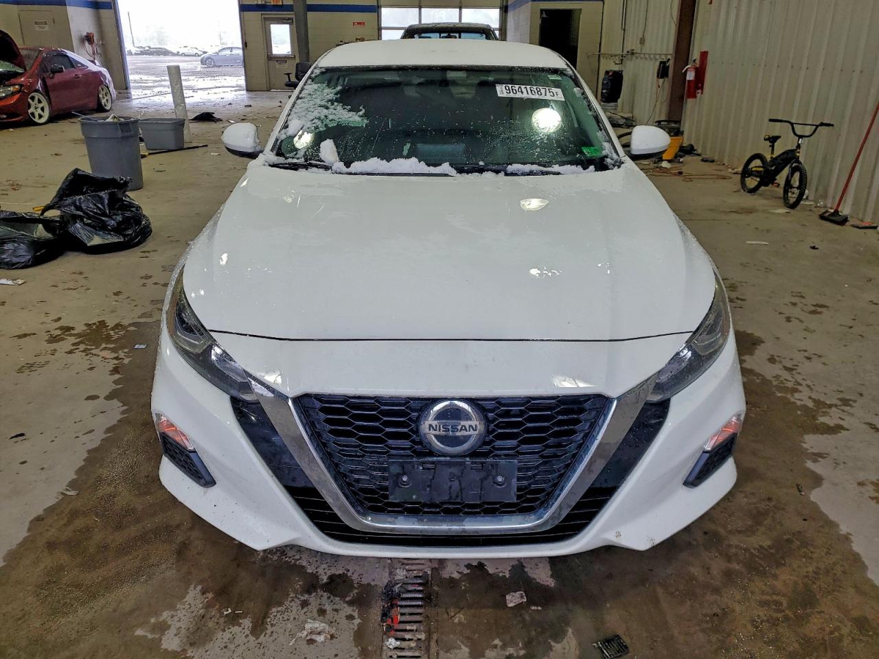 Nissan Altima S Image 6