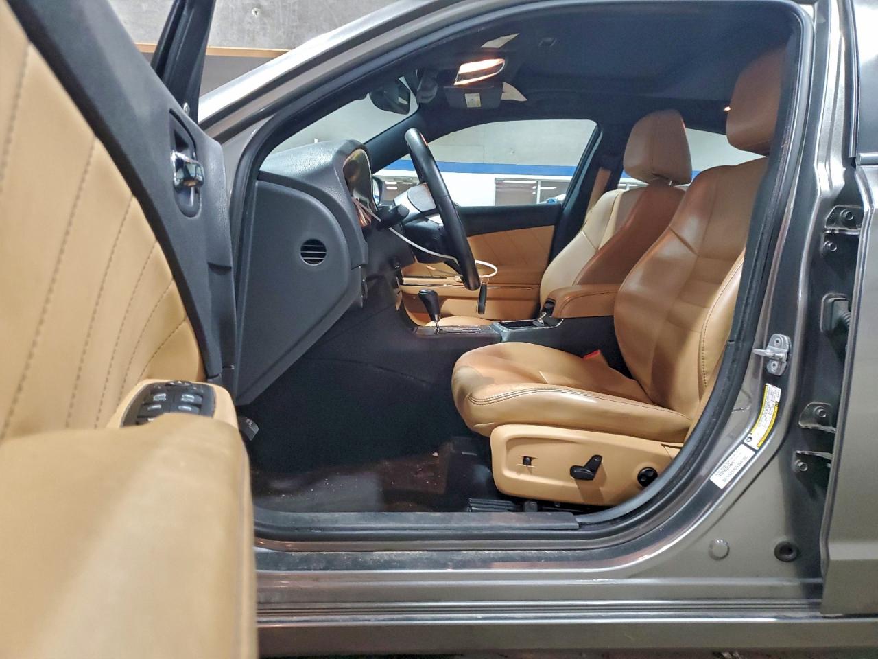 Dodge Charger R/t Image 6