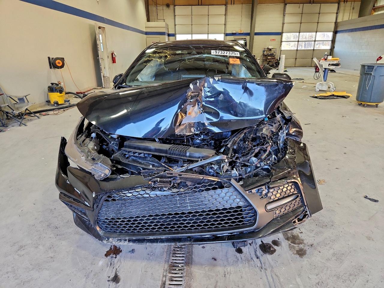 Toyota Corolla Se Image 3