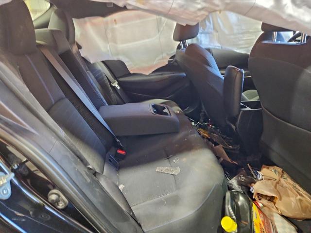 Toyota Corolla Se Image 8