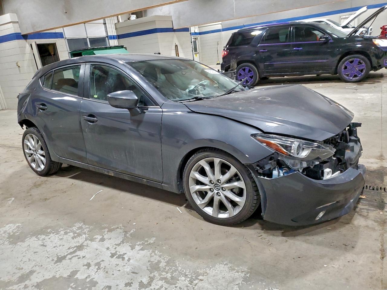 Mazda 3 Grand Touring Image 7