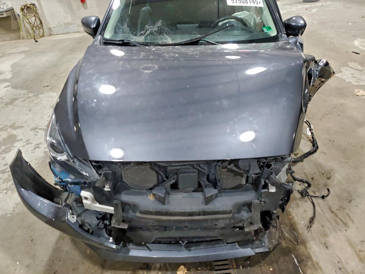 Mazda 3 Grand Touring Image 12