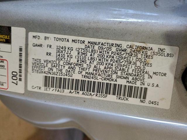 Toyota Tacoma Access Cab Image 8