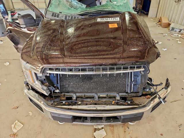 Ford F-150 Supercrew Image 8