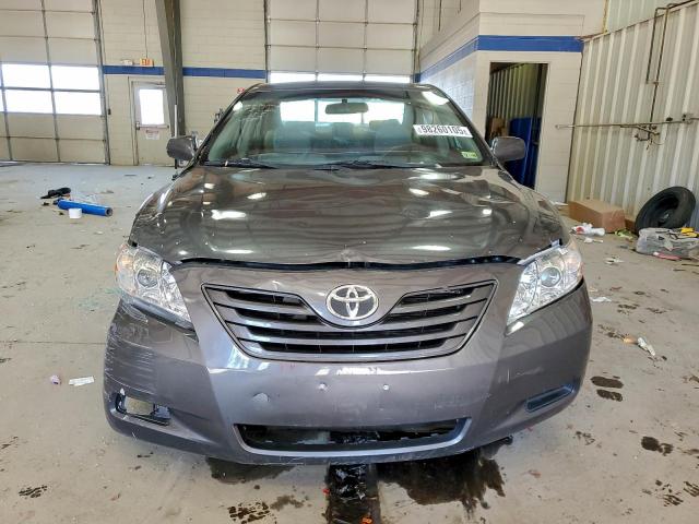 Toyota Camry Base Image 12