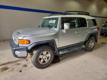  Salvage Toyota FJ Cruiser