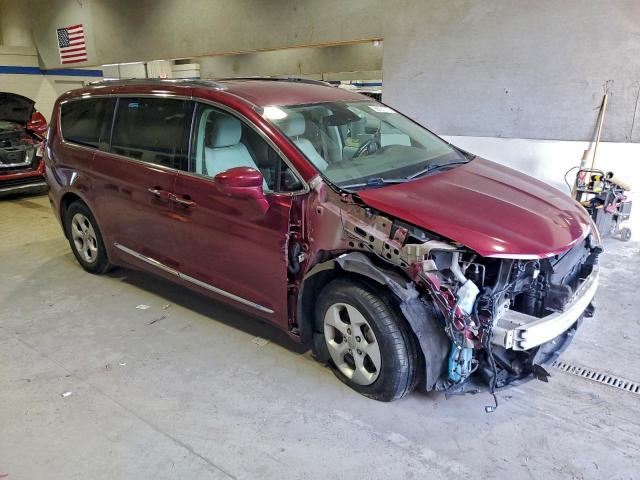 Chrysler Pacifica Touring L Plus Image 2