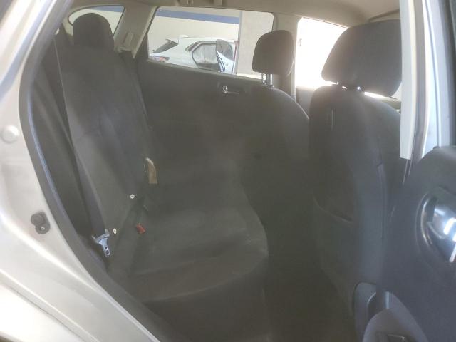 Nissan Rogue S Image 12