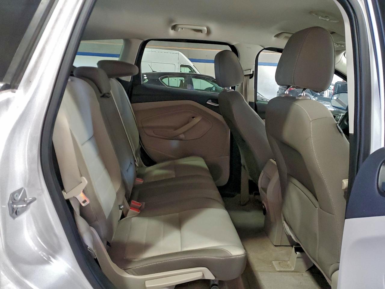 Ford Escape Se Image 2