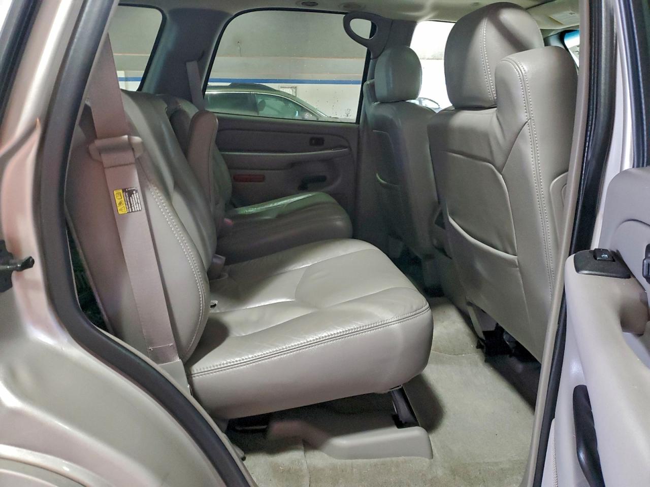 Chevrolet Tahoe K1500 Image 9