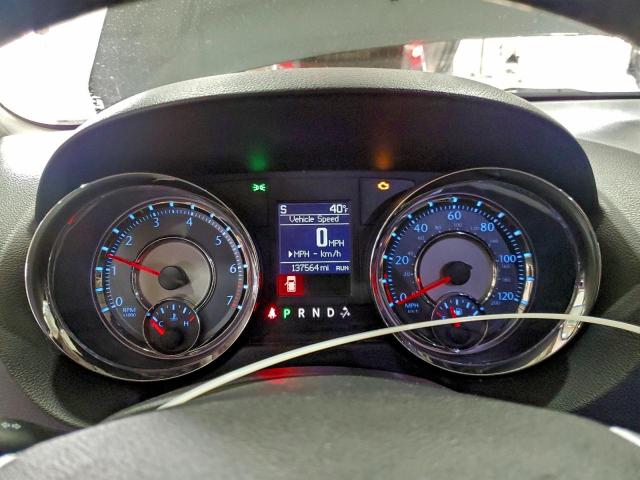 Chrysler Minivan Touring Image 11