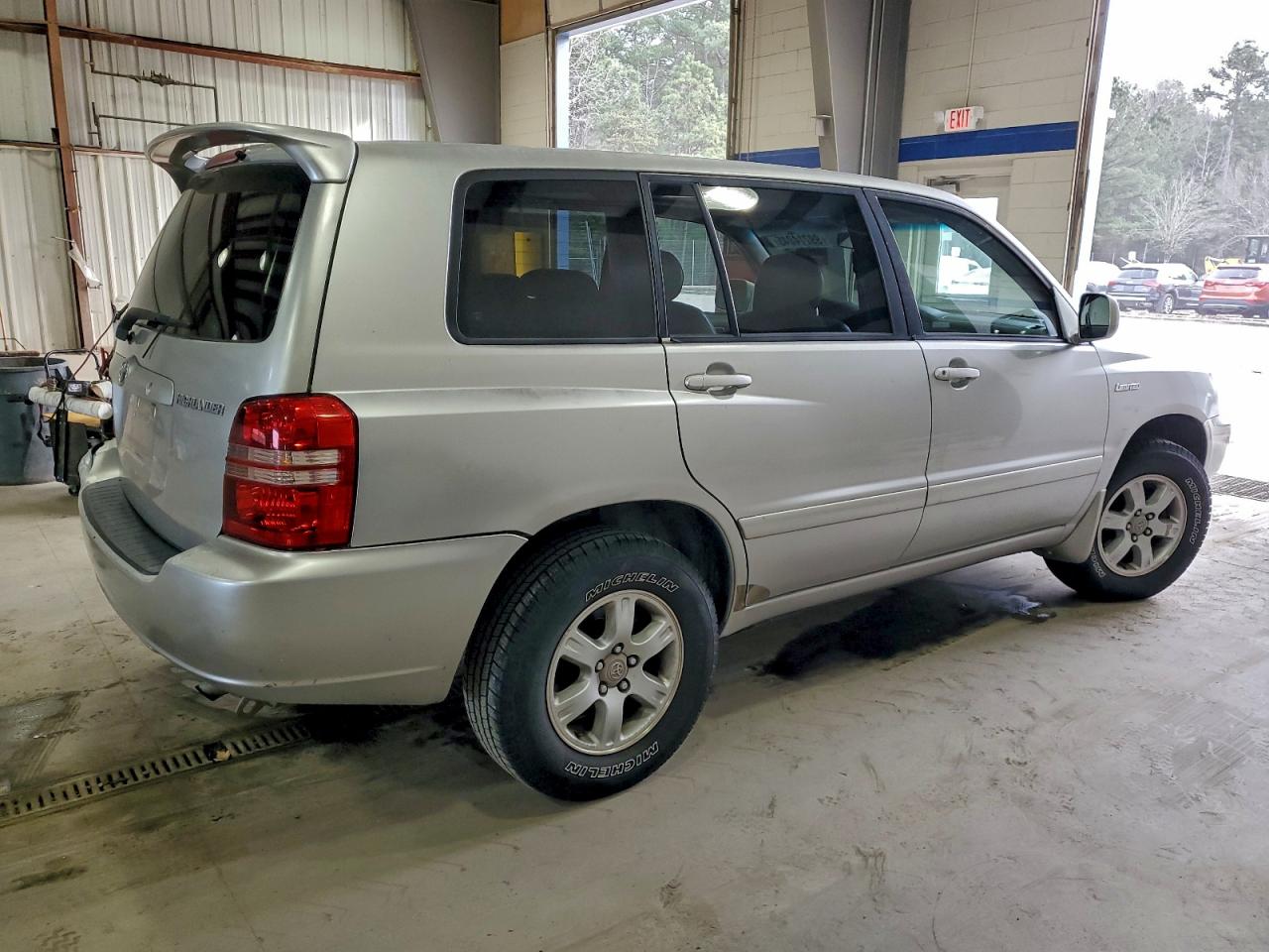 Toyota Highlander Image 4