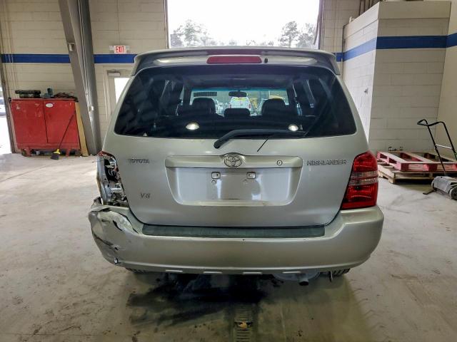 Toyota Highlander Image 8