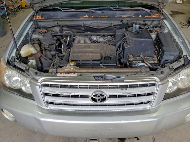 Toyota Highlander Image 10