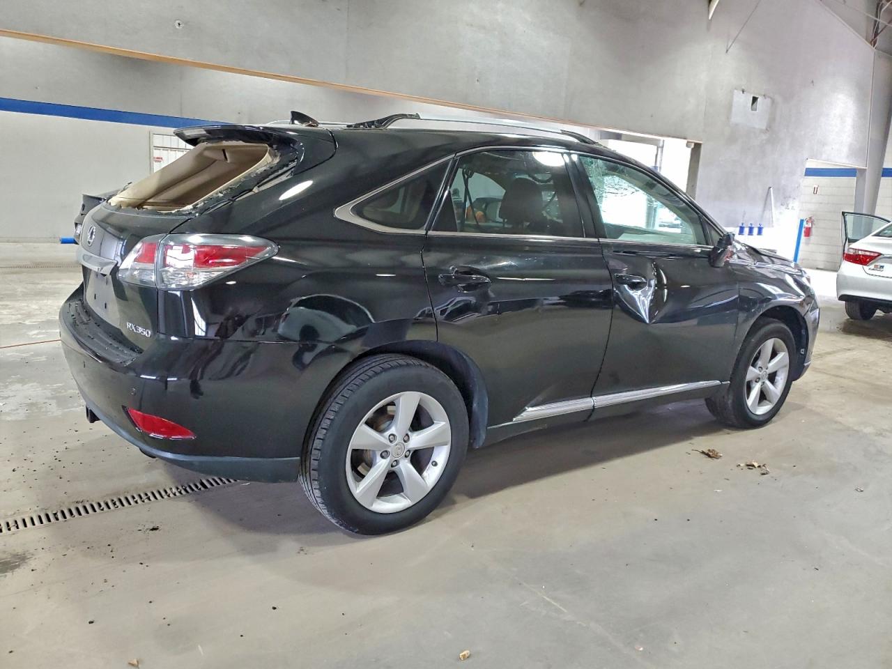 Lexus RX 350 Base Image 2