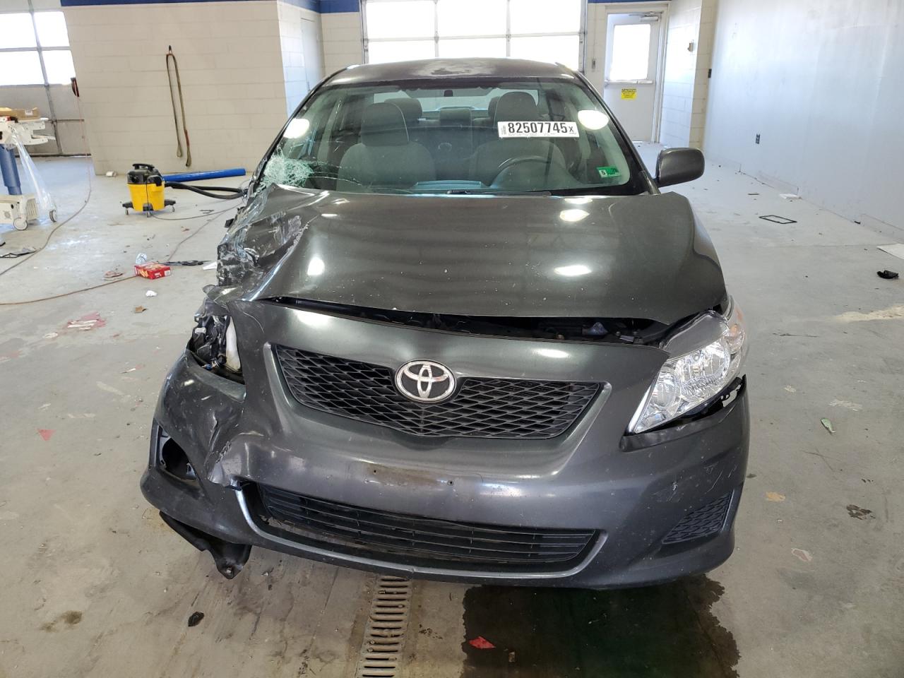 Toyota Corolla Base Image 4