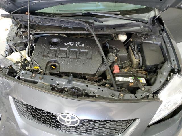 Toyota Corolla Base Image 8