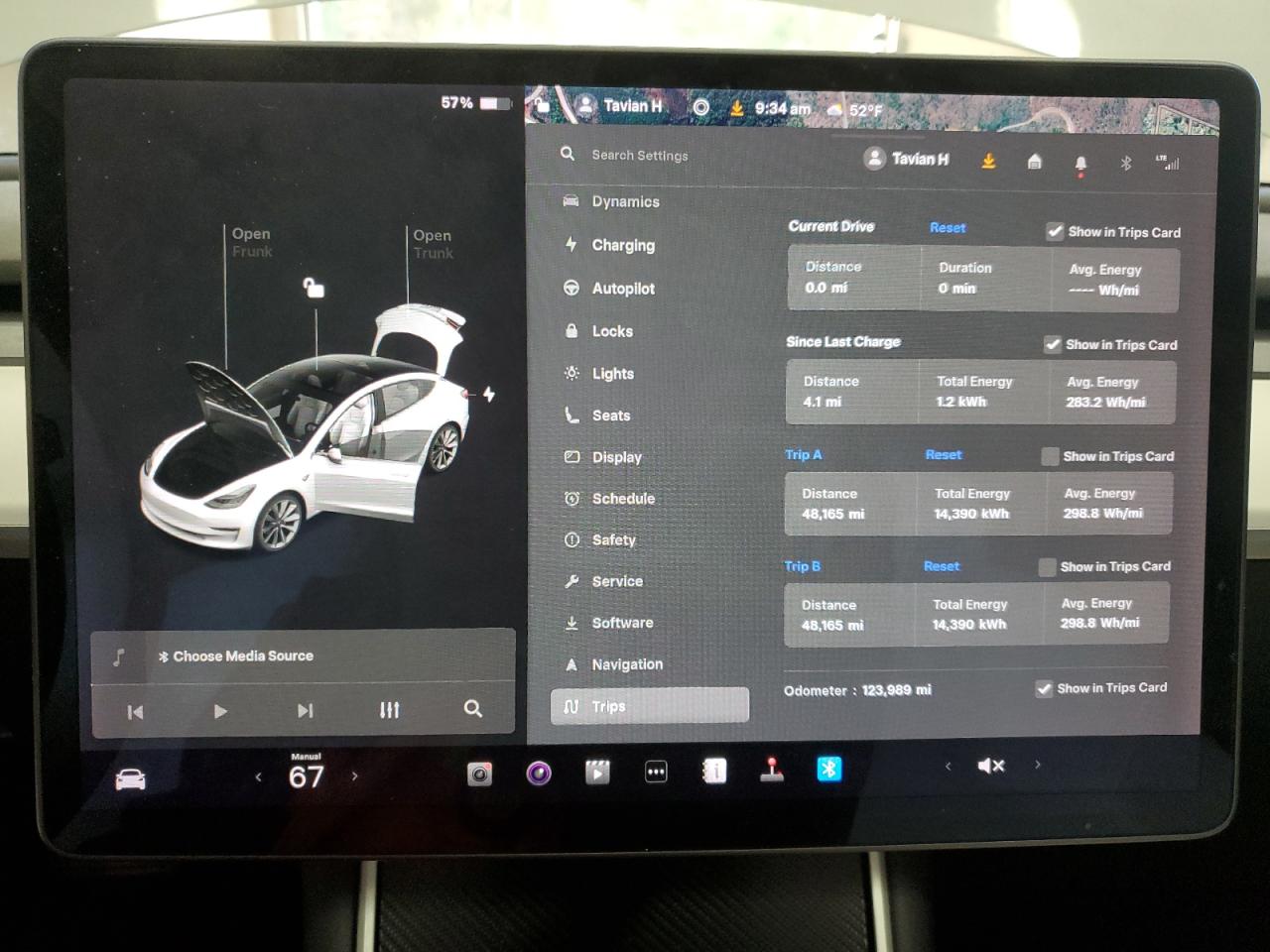 Tesla Model 3 Image 7