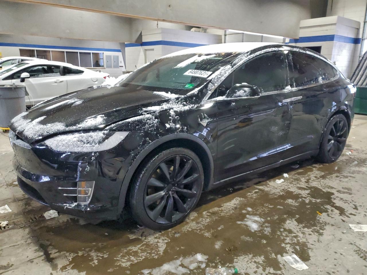 Tesla Model X Image 1