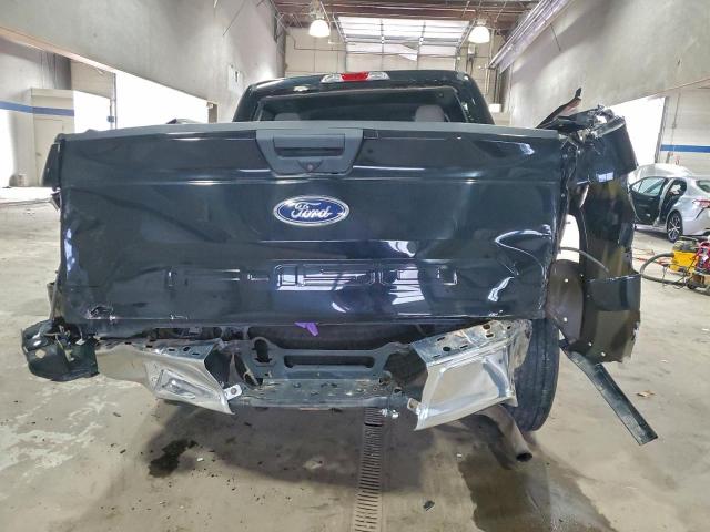 Ford F-150 Supercrew Image 4