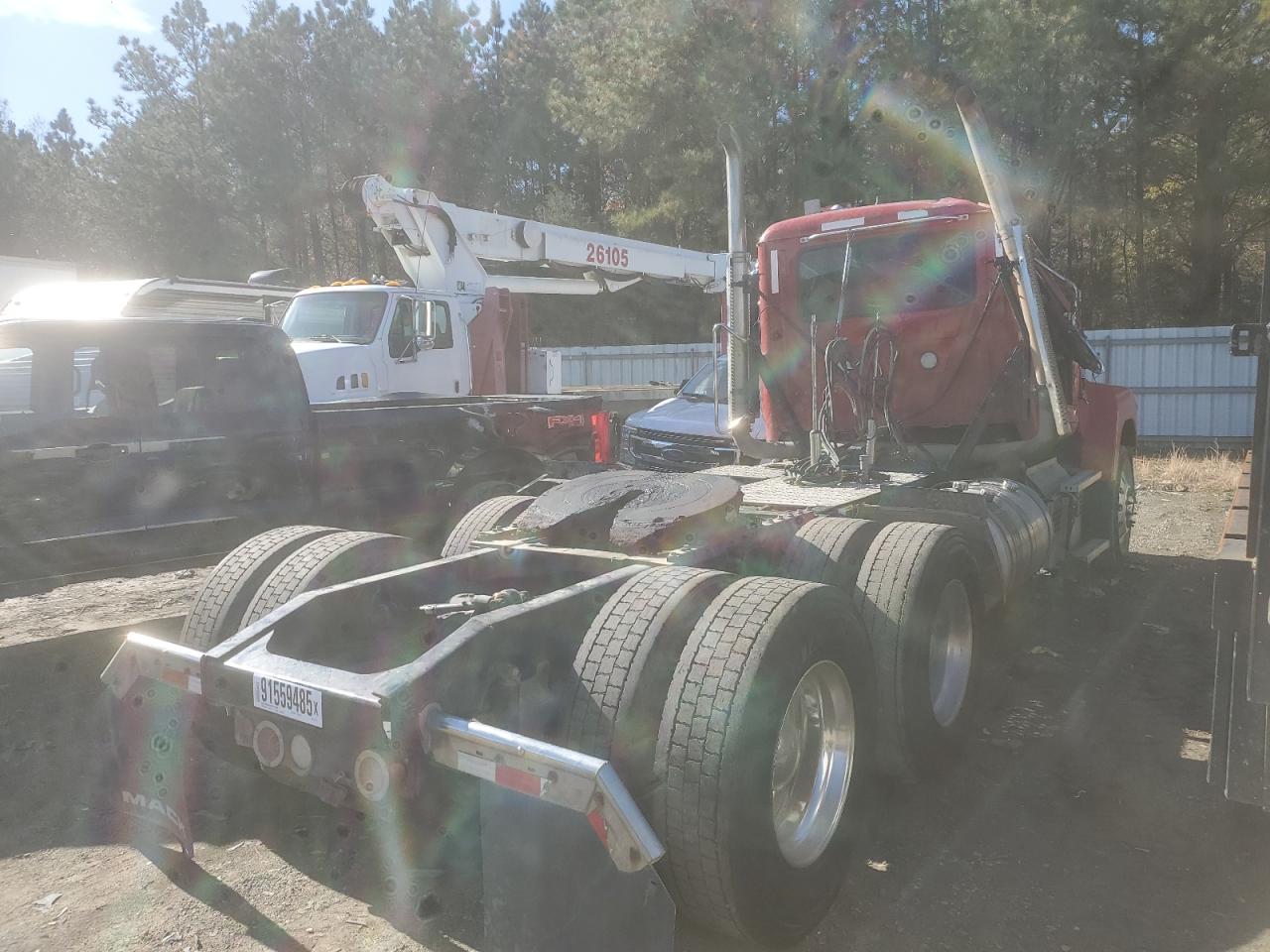 Mack Pinnacle Image 7