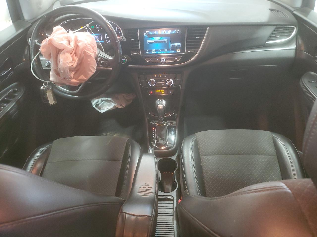 Buick Encore Sport Touring Image 5